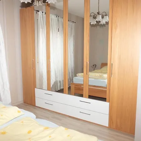 Grosse-ferienwohnung-ueber-2-etagen-bei-frankfurt Apartment Niederdorfelden